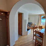 Chesa Bellaval, Haus Rizza 2-zimmerwohnung דירה *